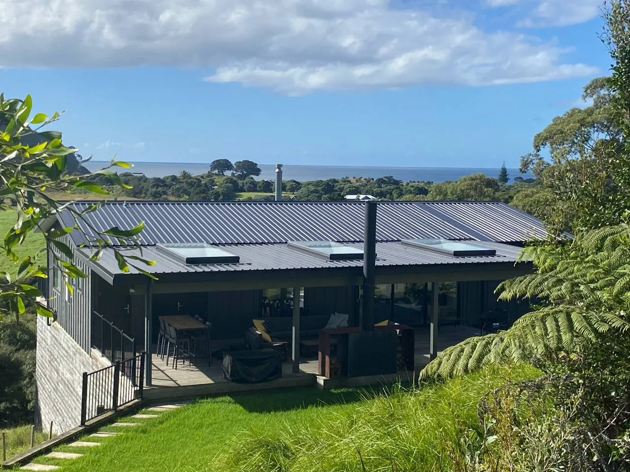 Pītokuku House — off-grid holiday home, Medlands Beach, Great Barrier Island
