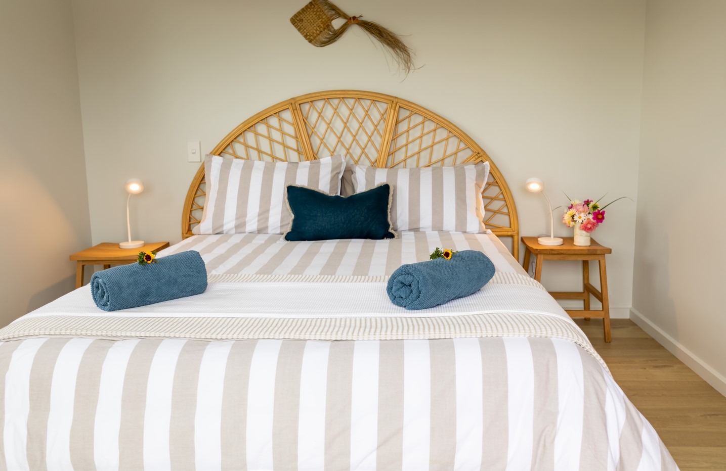 Pītokuku House — off-grid holiday home, Medlands Beach, Great Barrier Island