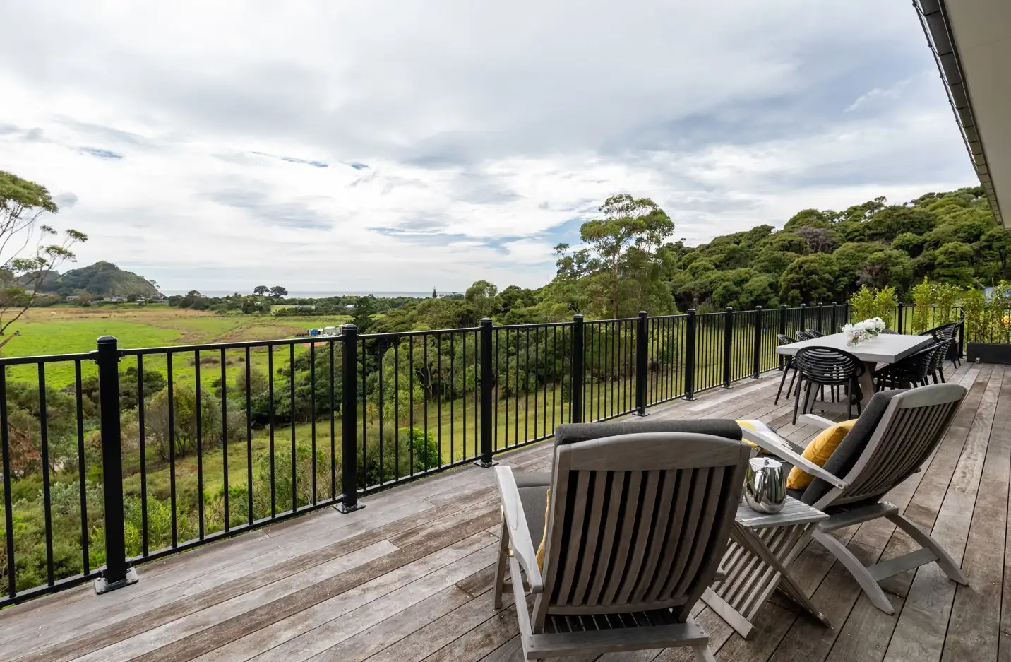 Pītokuku House — off-grid holiday home, Medlands Beach, Great Barrier Island