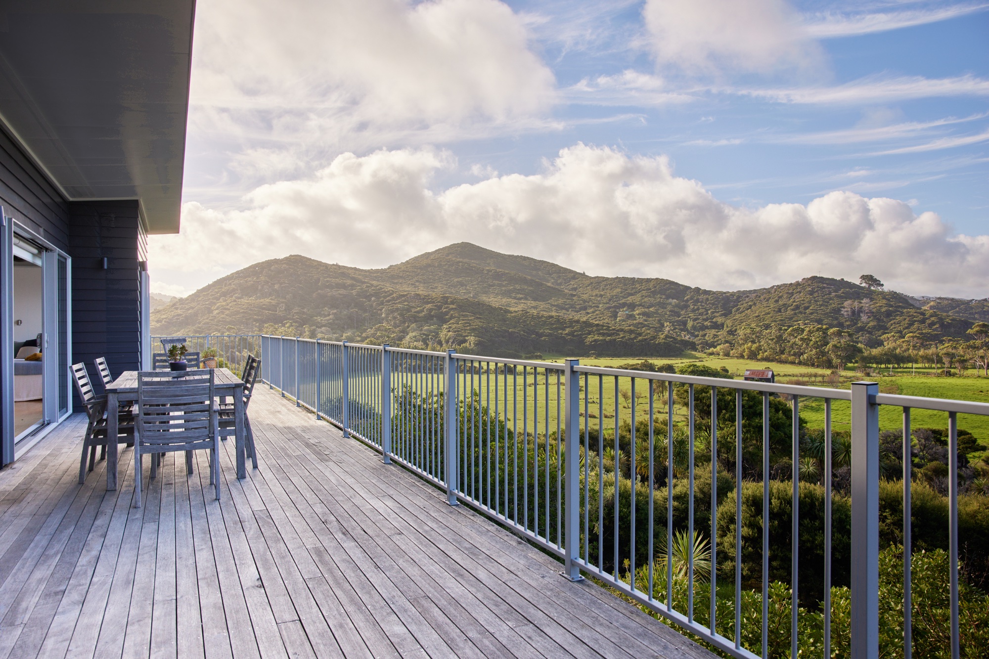 Ruru House — off-grid holiday home, Medlands Beach, Great Barrier Island