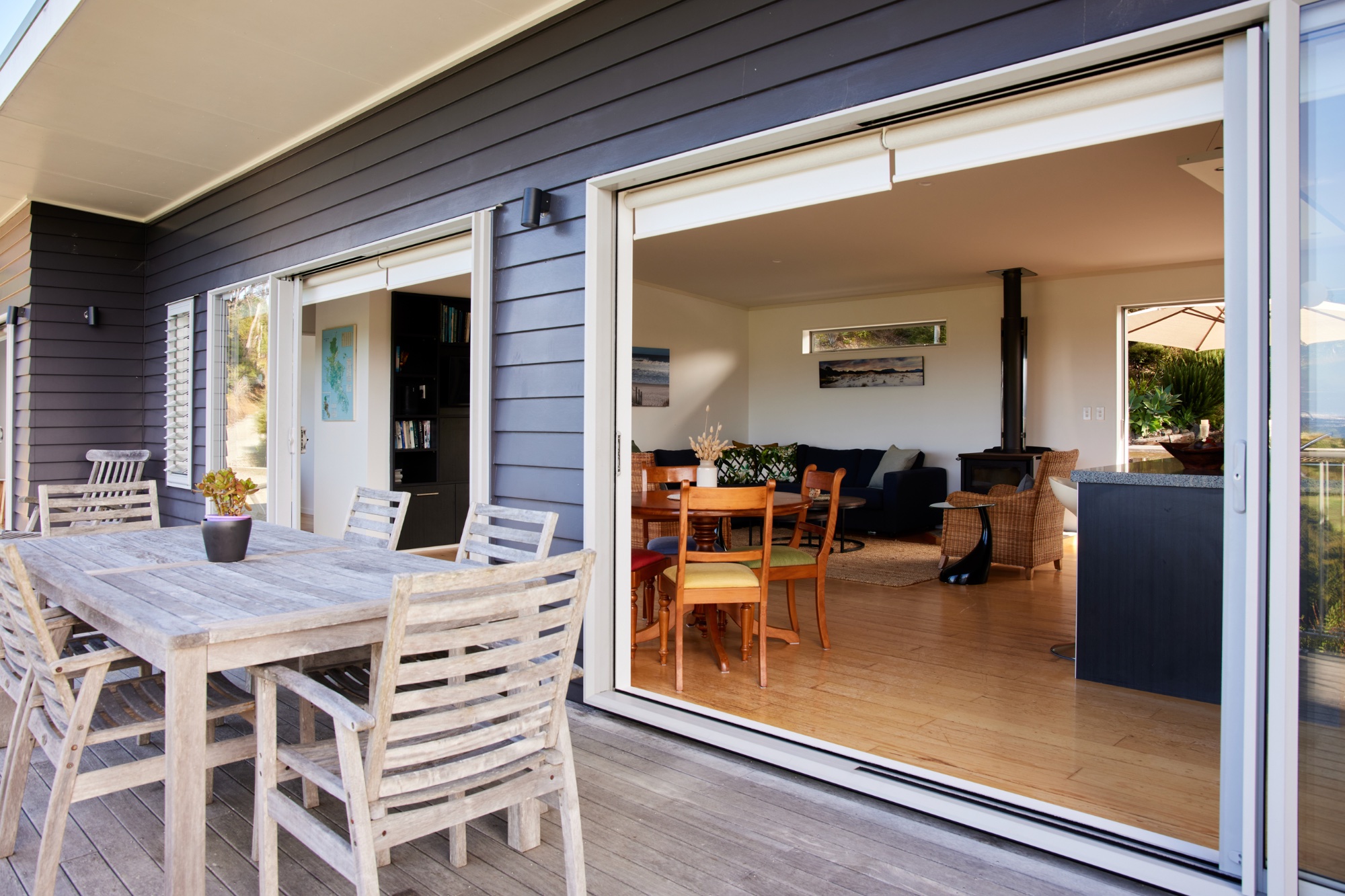 Ruru House — off-grid holiday home, Medlands Beach, Great Barrier Island